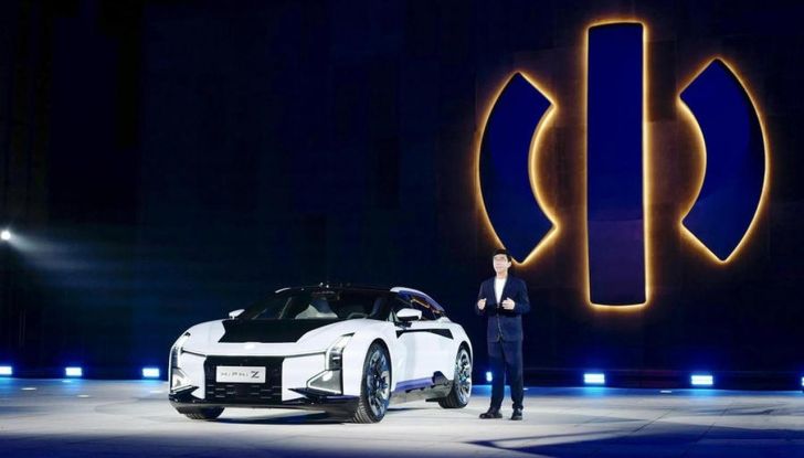 Human Horizons HiPhi Z: la GT elettrica cinese da 705 km di autonomia - Foto 4 di 8