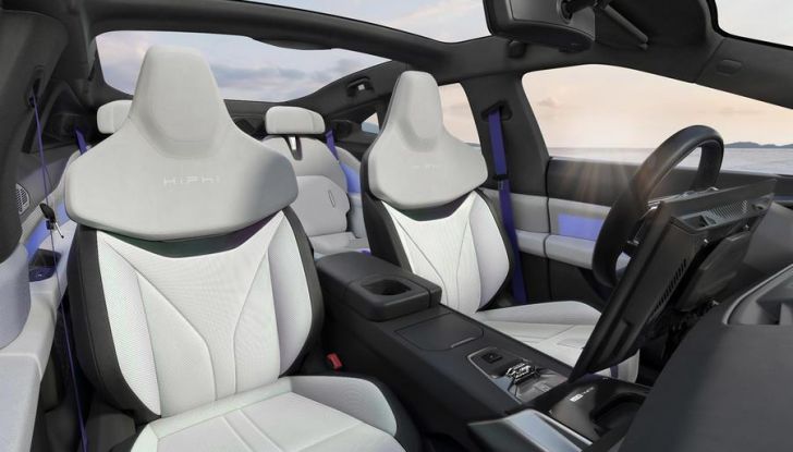 Human Horizons HiPhi Z: la GT elettrica cinese da 705 km di autonomia - Foto 6 di 8