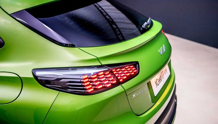 Kia XCeed: il restyling 2023 è più sportivo e tecnologico - Foto 7 di 12