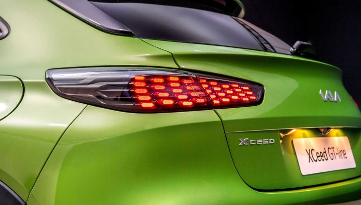 Kia XCeed: il restyling 2023 è più sportivo e tecnologico - Foto 8 di 12