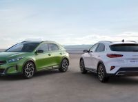 Kia XCeed: il restyling 2023 è più sportivo e tecnologico