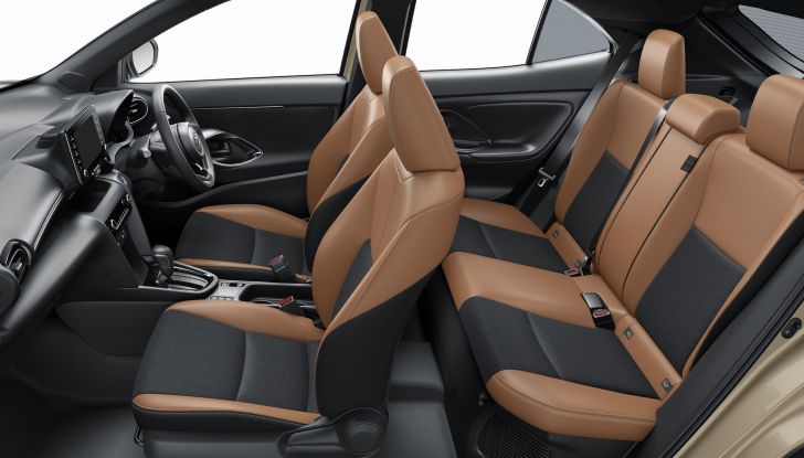 Toyota Yaris Cross: ecco le versioni speciali GR Sport e Z Adventure - Foto 14 di 14