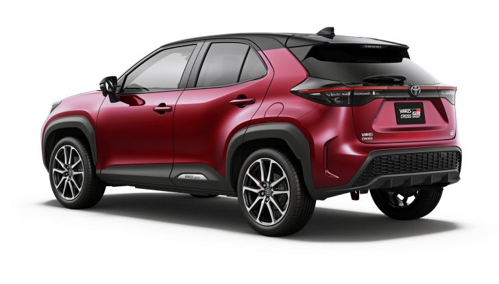 Toyota Yaris Cross: ecco le versioni speciali GR Sport e Z Adventure - Foto 9 di 14