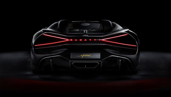 Bugatti W16 Mistral: il canto del cigno del sedici cilindri da 1.600 CV - Foto 19 di 22