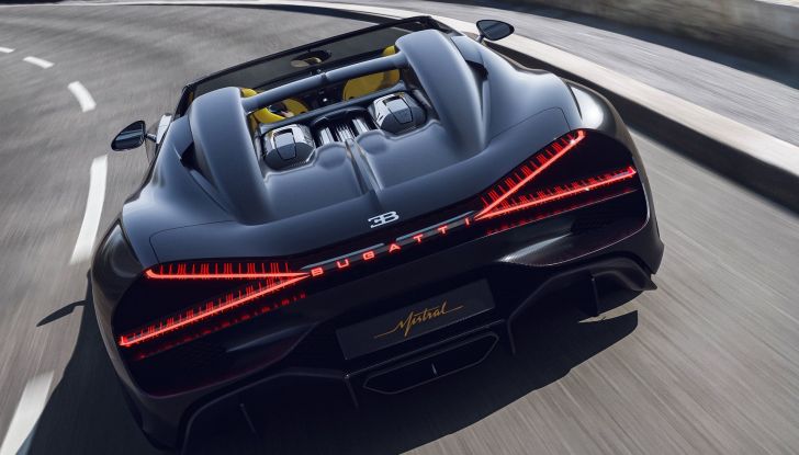 Bugatti W16 Mistral: il canto del cigno del sedici cilindri da 1.600 CV - Foto 4 di 22