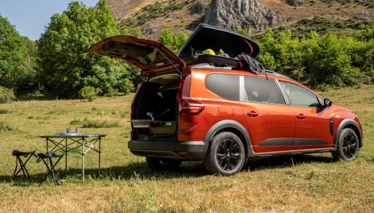 Dacia Jogger: la versione camper ufficiale arriva per davvero! - Foto 1 di 11