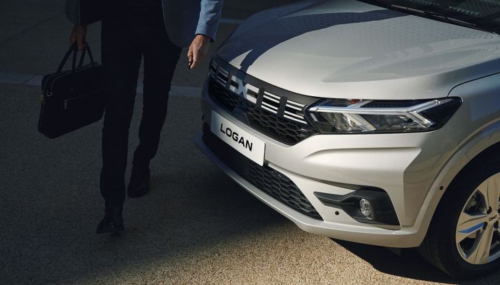 Dacia Logan 2023: la berlina si aggiorna nell’estetica - Foto 5 di 7