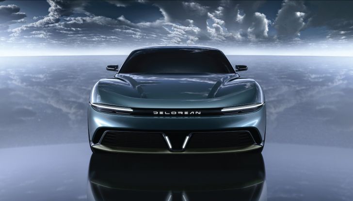 DeLorean non molla: ecco l’Alpha5 in versione “shooting brake” - Foto 1 di 10