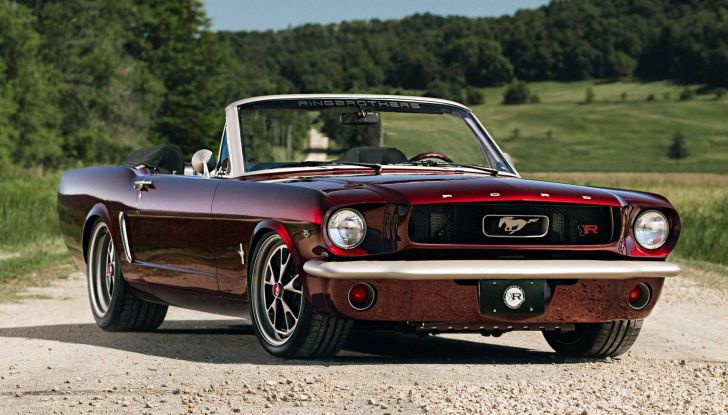Ford Mustang: il modello originale del 1964 ritorna come restomod! - Foto 4 di 10