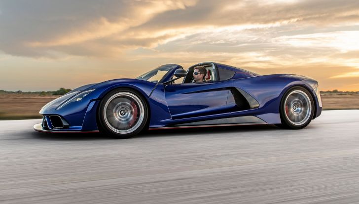 La cabrio più veloce del mondo? La Hennessey Venom F5 Roadster da 483 km/h! - Foto 1 di 15