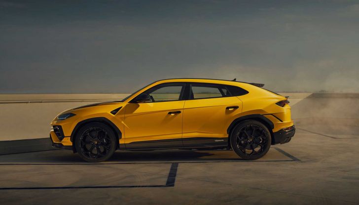Lamborghini Urus Performante: ecco la versione più potente di sempre del SUV italiano - Foto 6 di 16