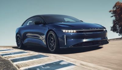 Lucid Air Sapphire: la berlina elettrica da 1.200 cavalli che sfida Tesla