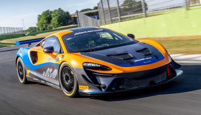 McLaren Artura Trophy II: la GT4 britannica pronta al Campionato 2023