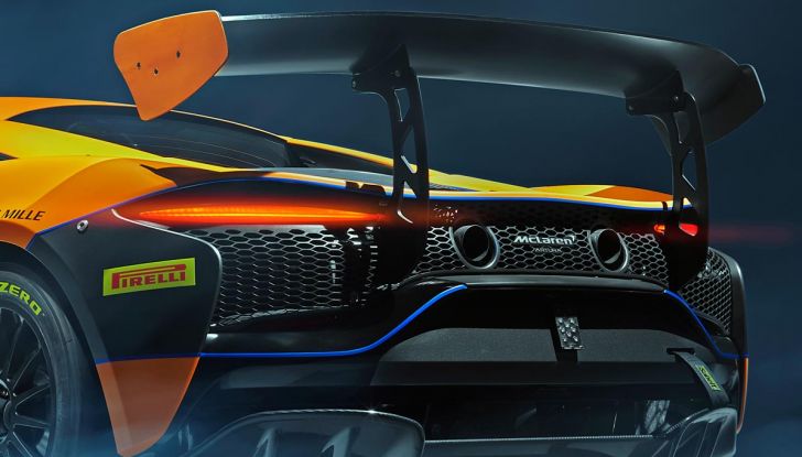 McLaren Artura Trophy II: la GT4 britannica pronta al Campionato 2023 - Foto 7 di 10
