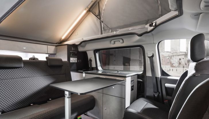 Opel Zafira e-Life sarà protagonista al Salone del Camper di Düsseldorf - Foto 5 di 10