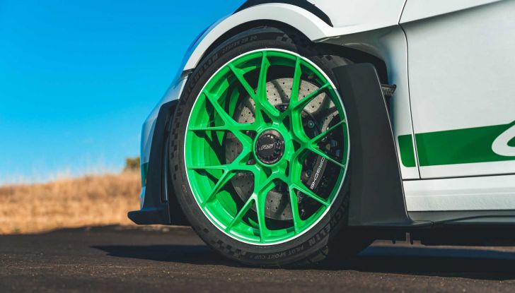 Porsche 911 GT3 RS: la berlinetta da corsa di Stoccarda in versione “street legal” - Foto 10 di 16