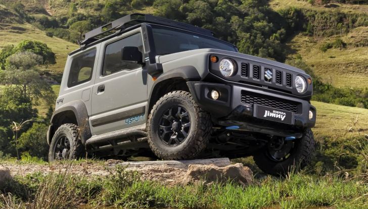 Suzuki Jimny: la Sierra 4Sport da off-road debutta in Brasile - Foto 5 di 9