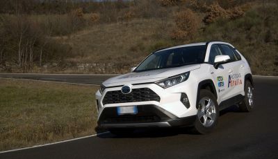 Toyota RAV4 a GPL: con l’impianto di Ecomotive Solutions percorre fino a 700 km