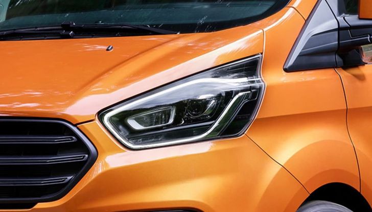 Nuovo Ford Transit Custom Nugget: caratteristiche e motori - Foto 2 di 10