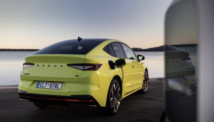 Skoda Enyaq Coupé iV, prevendita con prezzi da 49.900 euro - Foto 7 di 10