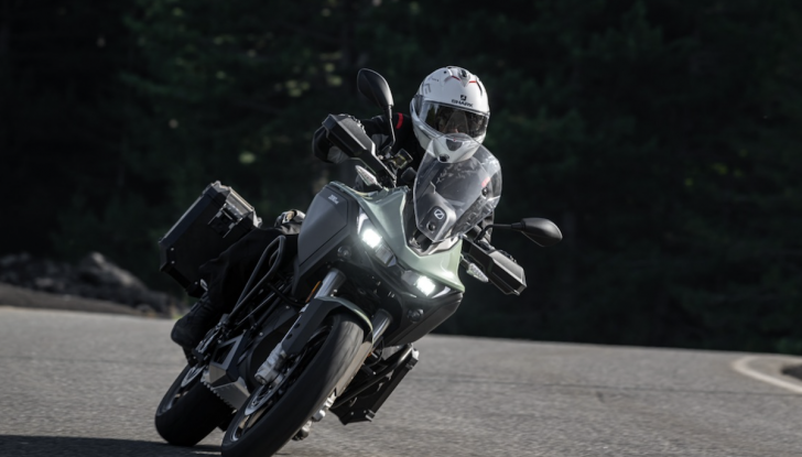 Zero Motorcycles DSR/X MY2023: l’adventure (elettrica) che non c’era - Foto 2 di 18
