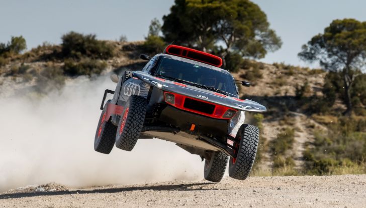 Audi si prepara alla Dakar 2023 con la nuova RS Q e-tron E2! - Foto 1 di 10