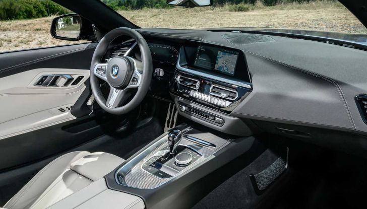 BMW Z4 2023: il restyling la rende ancora più sportiva - Foto 15 di 17
