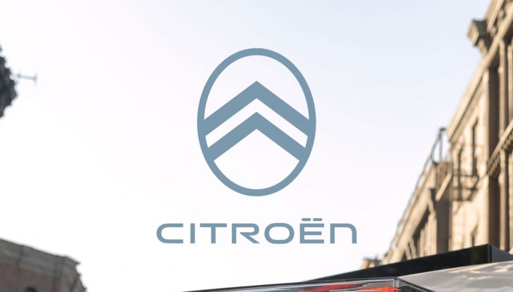 Inizia la nuova era elettrica di Citroën: dal 2023 un nuovo logo su tutti i modelli - Foto 3 di 11