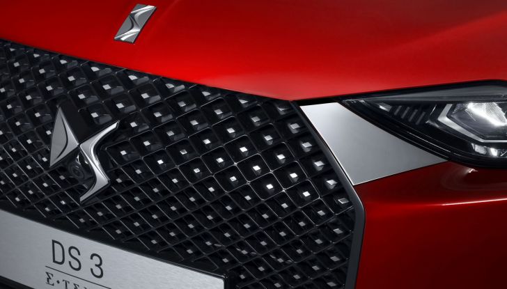Nuova DS3 2023 restyling, prezzi e motori del crossover francese - Foto 9 di 14