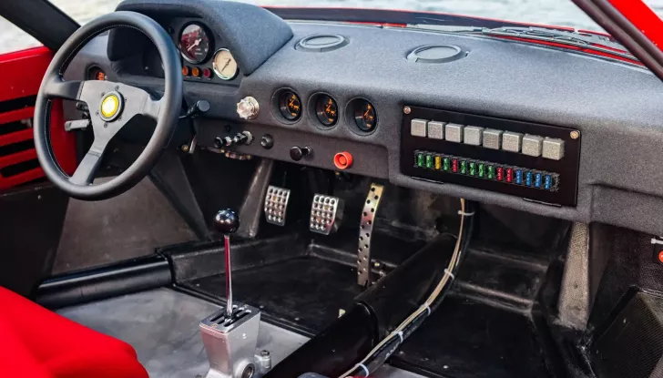 Ferrari 288 GTO Evoluzione: la GT che ha anticipato la F40 è in vendita! - Foto 18 di 20