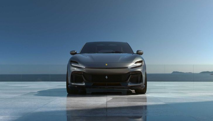 Ferrari Purosangue: il primo SUV di Maranello ha un V12 da 725 cavalli - Foto 2 di 15