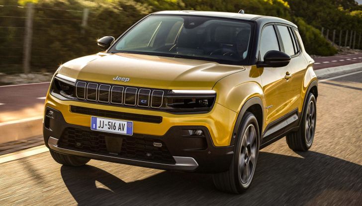 Jeep Avenger entra a far parte della flotta dei vigili del fuoco - Foto 2 di 5