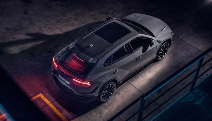 Lamborghini Urus: la versione ibrida plug-in debutterà nel 2024 - Foto 7 di 12