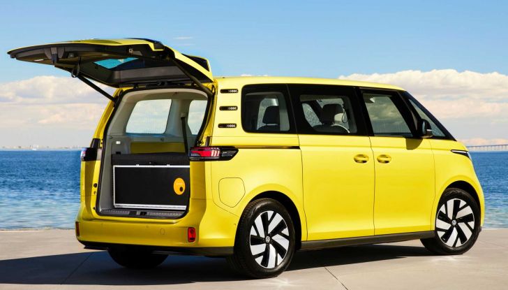 Volkswagen ID.Buzz: il Bulli elettrico diventa anche un camper! - Foto 2 di 10