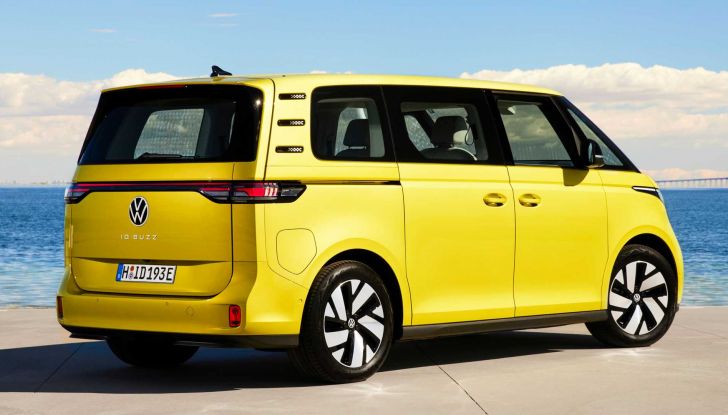 Volkswagen ID.Buzz: il Bulli elettrico diventa anche un camper! - Foto 9 di 10
