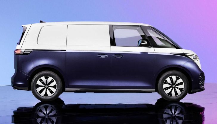 Volkswagen ID.Buzz Cargo: la versione da trasporto arriva in Italia da 47.000 Euro - Foto 11 di 15