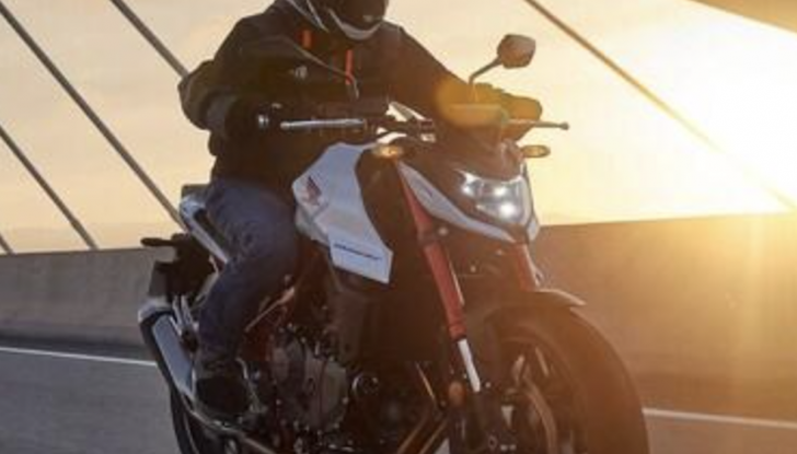 Nuova Honda CB750 Hornet, caratteristiche tecniche e versioni - Foto 11 di 27