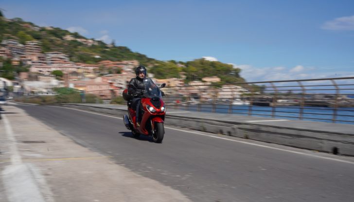 Test Ride Peugeot Pulsion 125 euro 5: il leone di Peugeot Motorcycles torna a ruggire - Foto 26 di 38