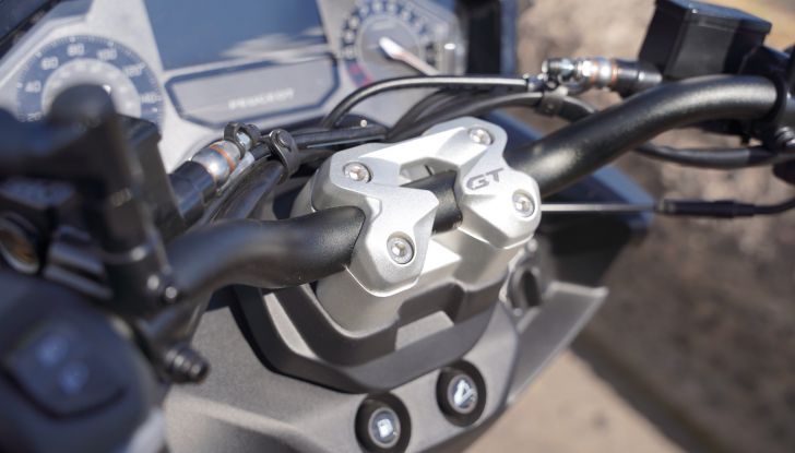 Test Ride Peugeot Pulsion 125 euro 5: il leone di Peugeot Motorcycles torna a ruggire - Foto 34 di 38