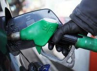 Caro carburanti: prezzo della benzina ai massimi da luglio 2022