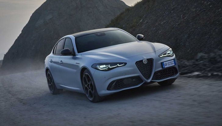 Alfa Romeo Giulia e Stelvio 2023: svelato il listino prezzi del restyling - Foto 2 di 21