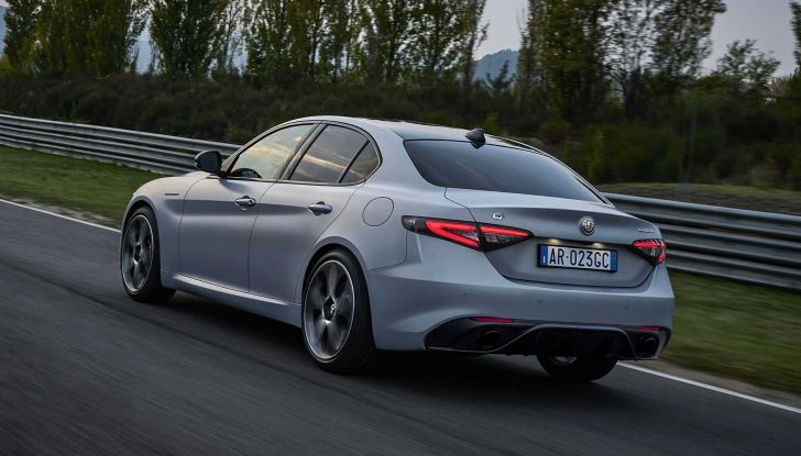Alfa Romeo Giulia e Stelvio 2023: svelato il listino prezzi del restyling - Foto 7 di 21