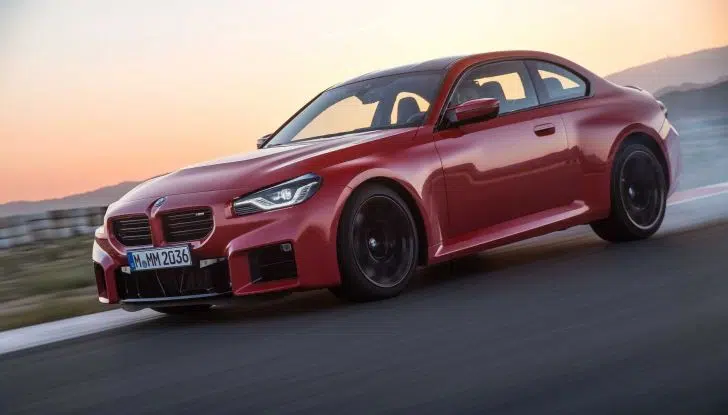 BMW M2 2023: la seconda generazione da 460 CV è tutta nuova! - Foto 1 di 19