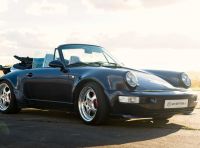Porsche 911: la generazione 964 diventa elettrica con il restomod di Everrati