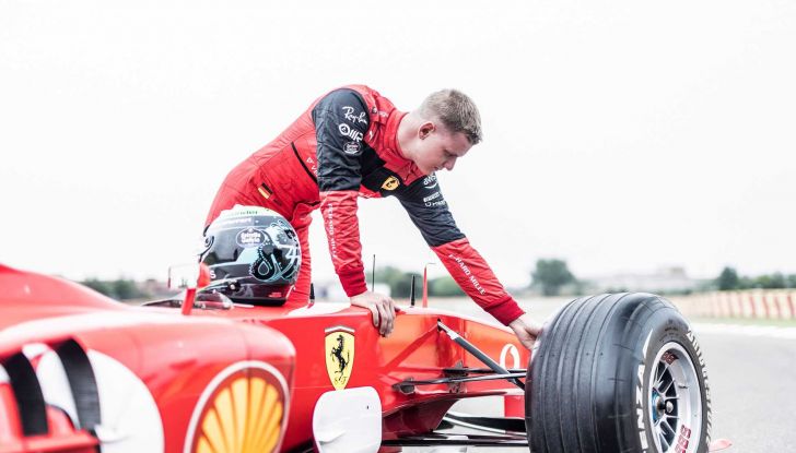 La Ferrari F2003-GA di Michael Schumacher è in vendita all’asta! - Foto 6 di 9