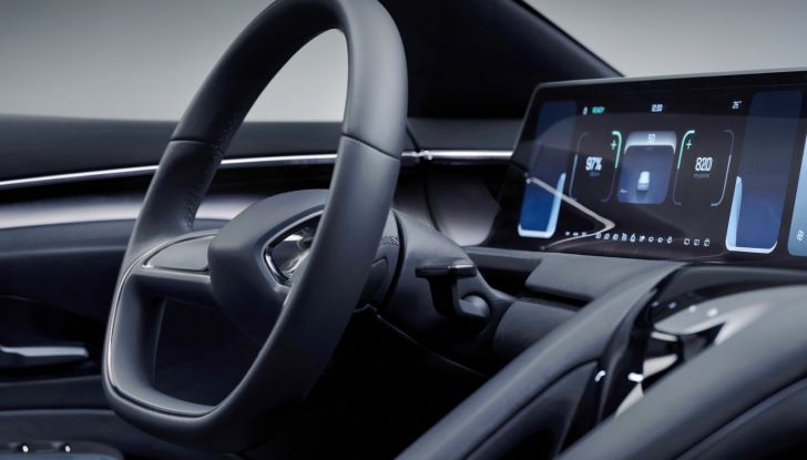 Hopium Machina Vision: a Parigi il futuro delle berline di lusso è a idrogeno - Foto 6 di 8