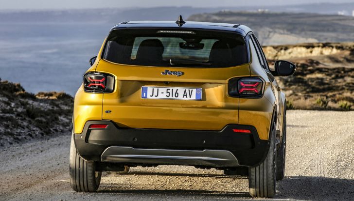 Jeep Avenger: via agli ordini per la versione elettrica, prezzi da 39.500 Euro - Foto 11 di 15