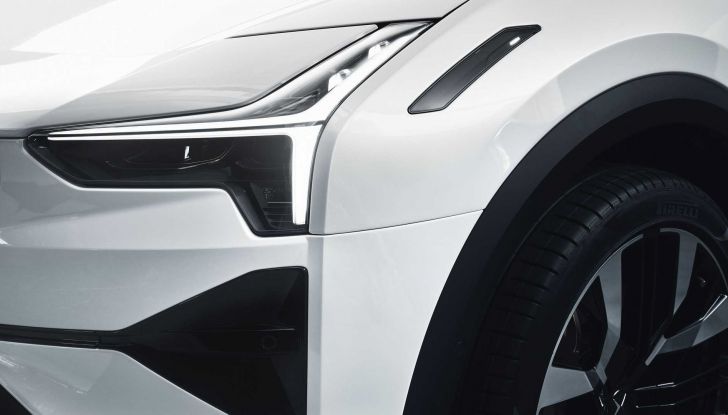 Polestar 3: il SUV elettrico svedese promette fino a 610 km di autonomia - Foto 10 di 14