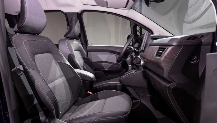 Renault Kangoo: aperti gli ordini per la versione E-Tech Electric - Foto 11 di 13