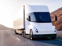 Tesla Semi, via alla produzione: il primo cliente a riceverlo è la Pepsi